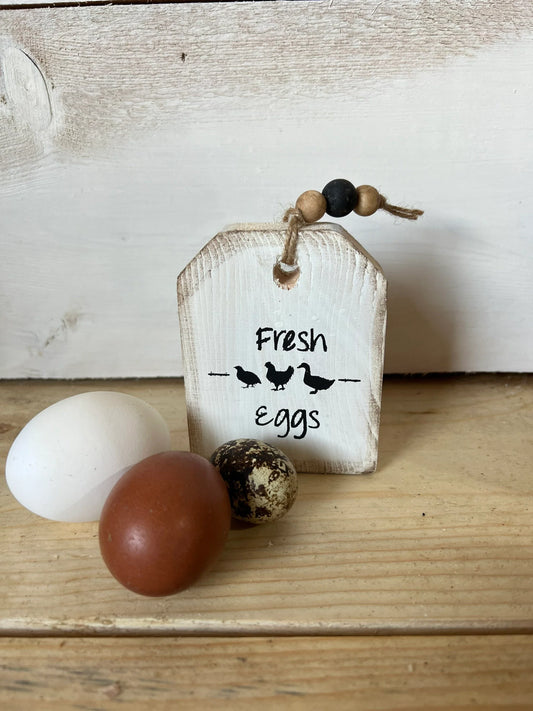Mini Fresh Eggs Sign